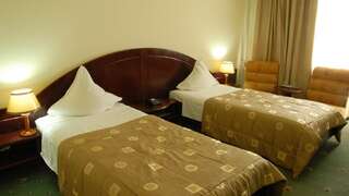 Отель Hotel Delta 3 Тулча Двухместный номер с 2 отдельными кроватями-1